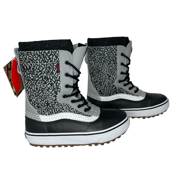 VANS Standard Snow MTE Gray Black Leather Winter Snow Boots Men's 7.5 Women's 9 - Picture 1 of 6